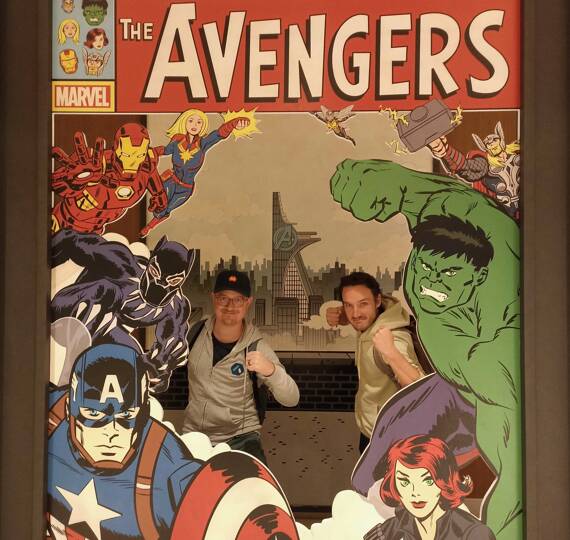image membres de l'équipe panneau Avengers